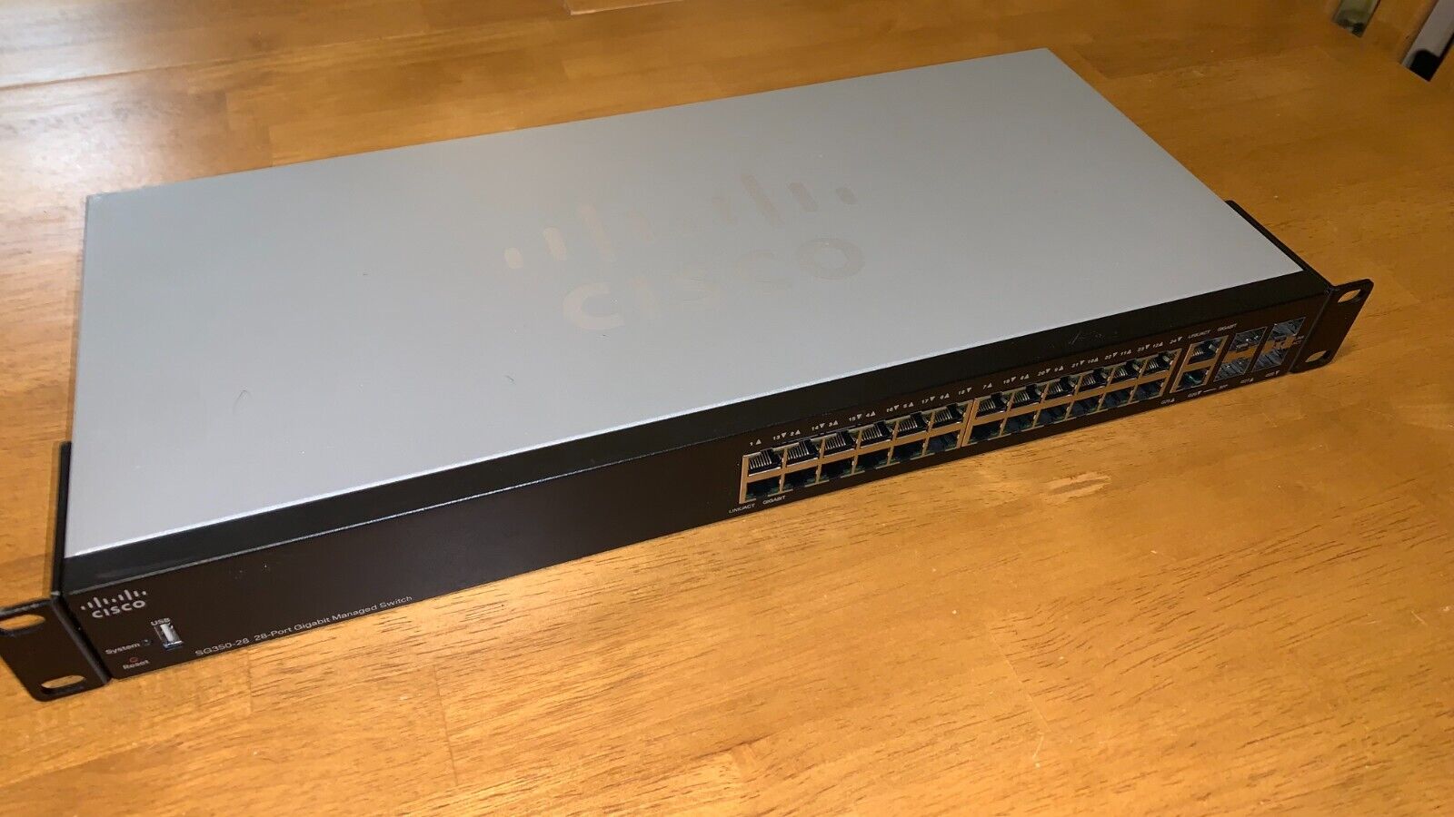 Cisco SG350-28 28 Port Gigabit Managed Switch 24 port with 4x SFP SG350-28-K9
