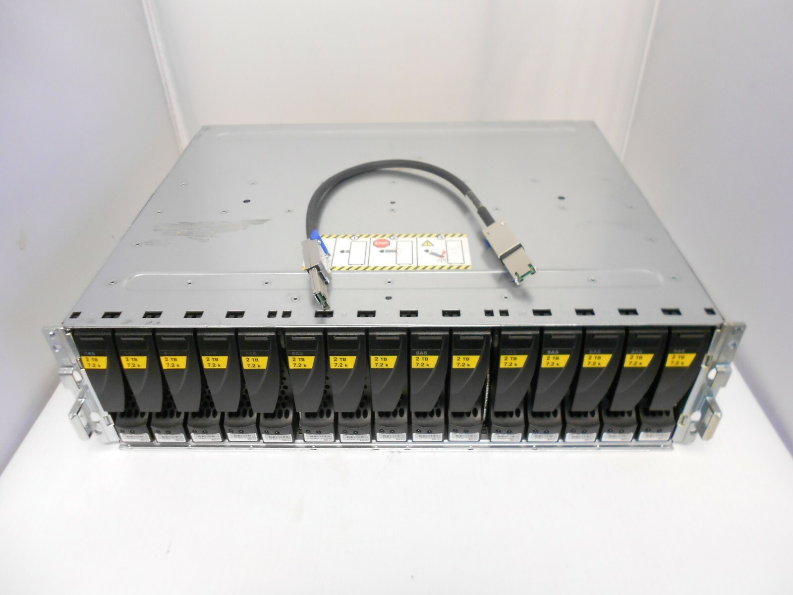 EMC Expansion Array Jbod Server Disk Shelf W/ 15x 3.5 SATA Trays Dell HP CHIA EMC Expansion Array Jbod Server Disk Shelf W/ 15x 3.5 SATA Trays Dell HP CHIA