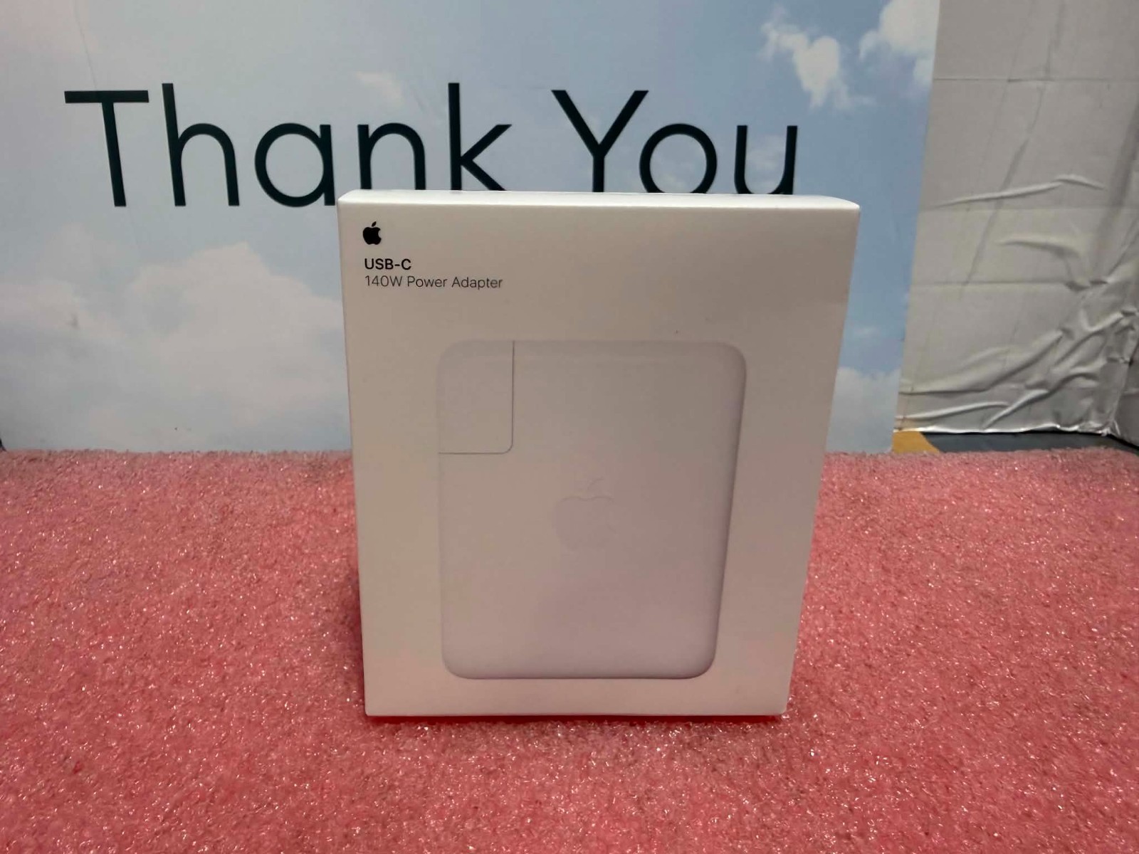 Genuine Apple 140W USB-C OEM Power Charger AC Adapter MLYU3AM/A A2452 f MacBook Genuine Apple 140W USB-C OEM Power Charger AC Adapter MLYU3AM/A A2452 f MacBook