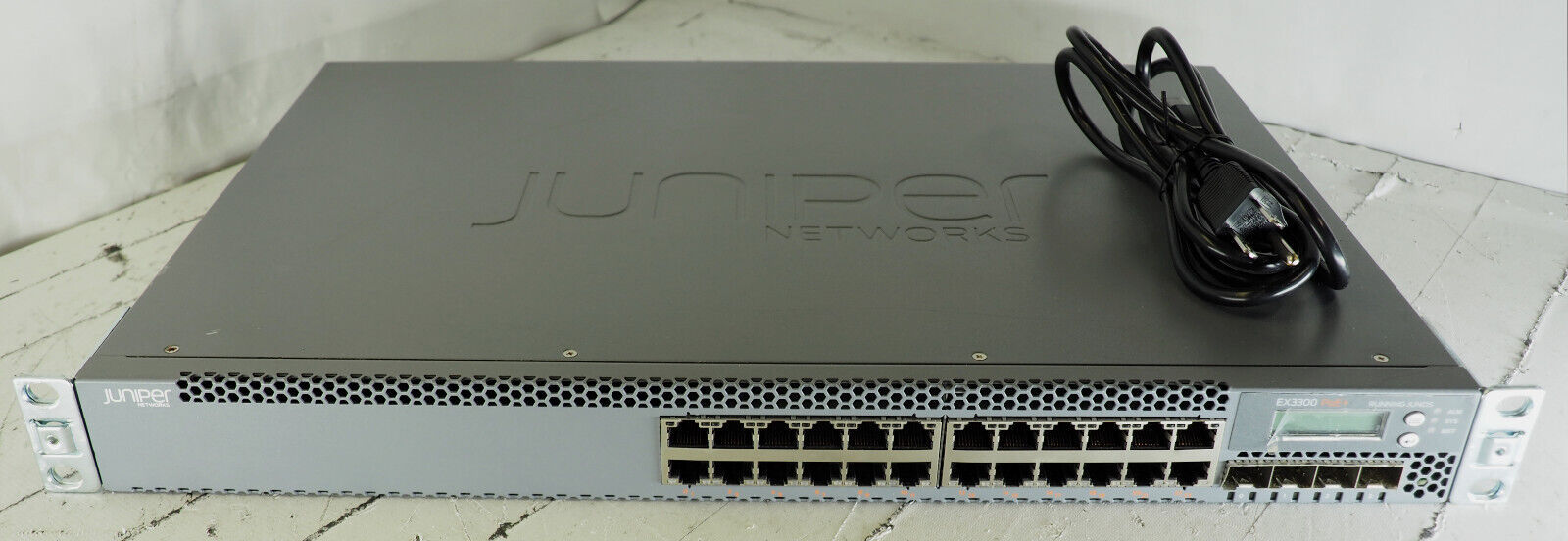 Juniper EX3300-24P 24 Port Gigabit PoE 4 SFP 1/10G Ethernet Network Switch