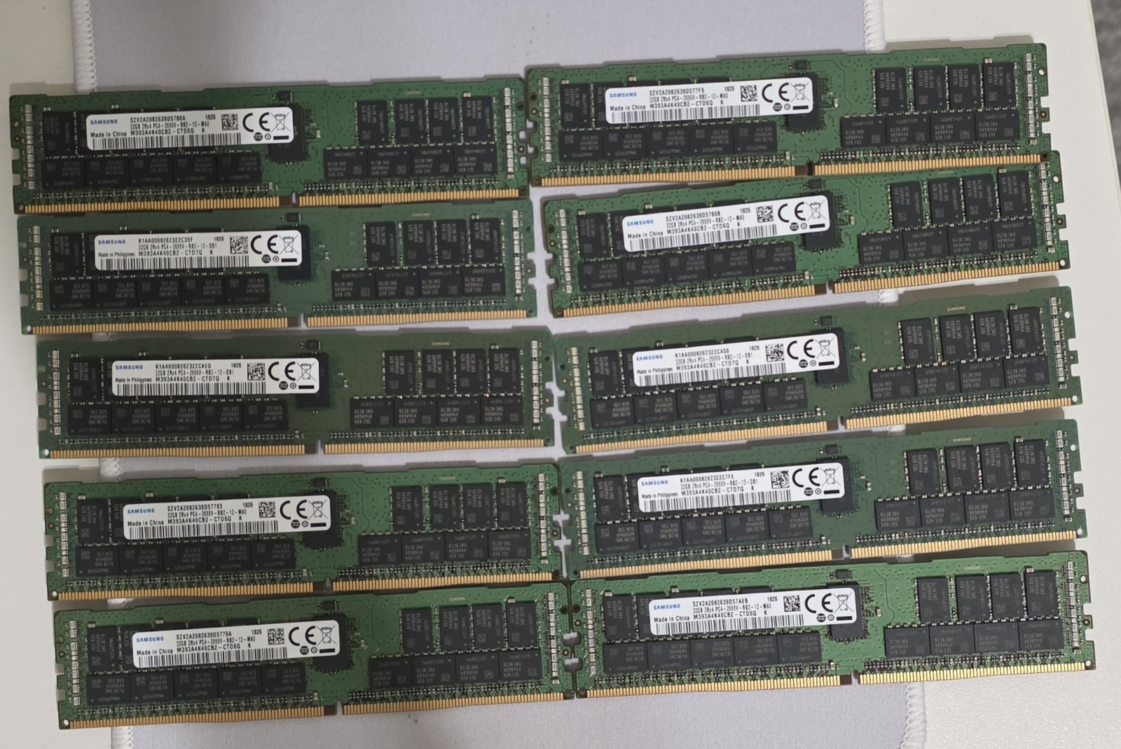 Samsung 32GB DDR4-2666V-2Rx4-RB2-12 RAM M393A4K40CB2-CTD6Q Samsung 32GB DDR4-2666V-2Rx4-RB2-12 RAM M393A4K40CB2-CTD6Q