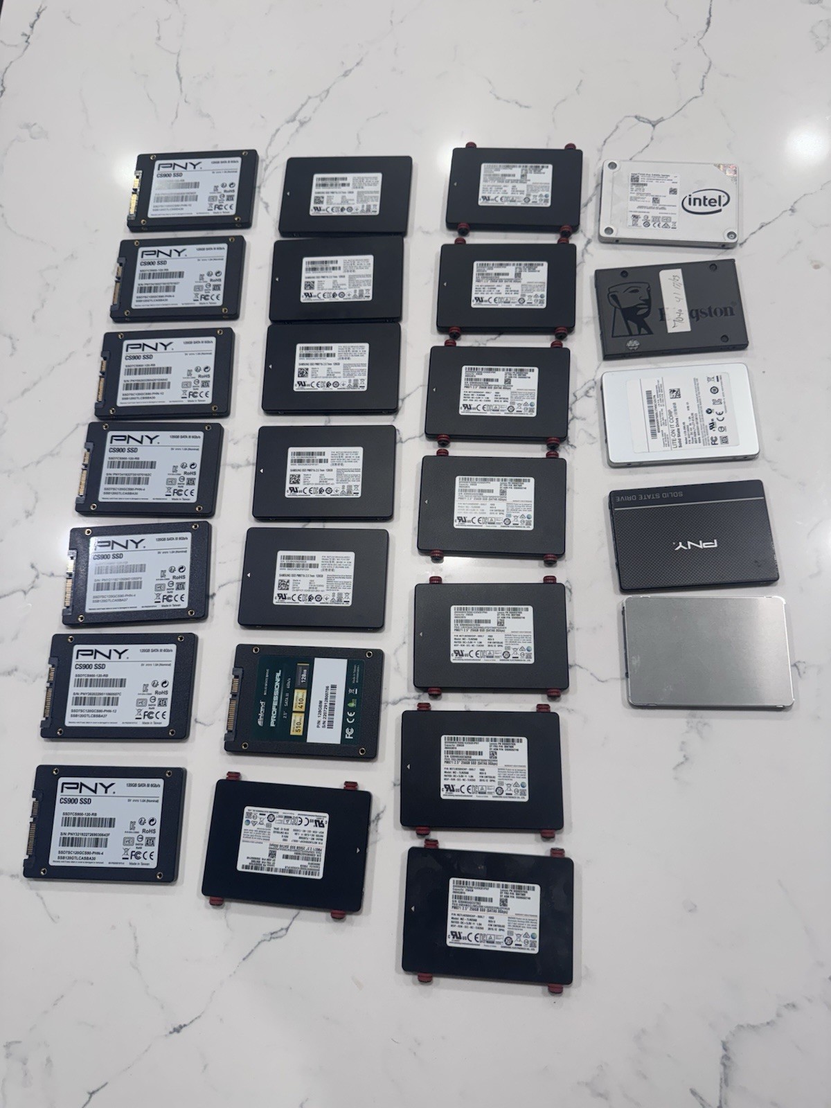 Lot of 26 2.5\