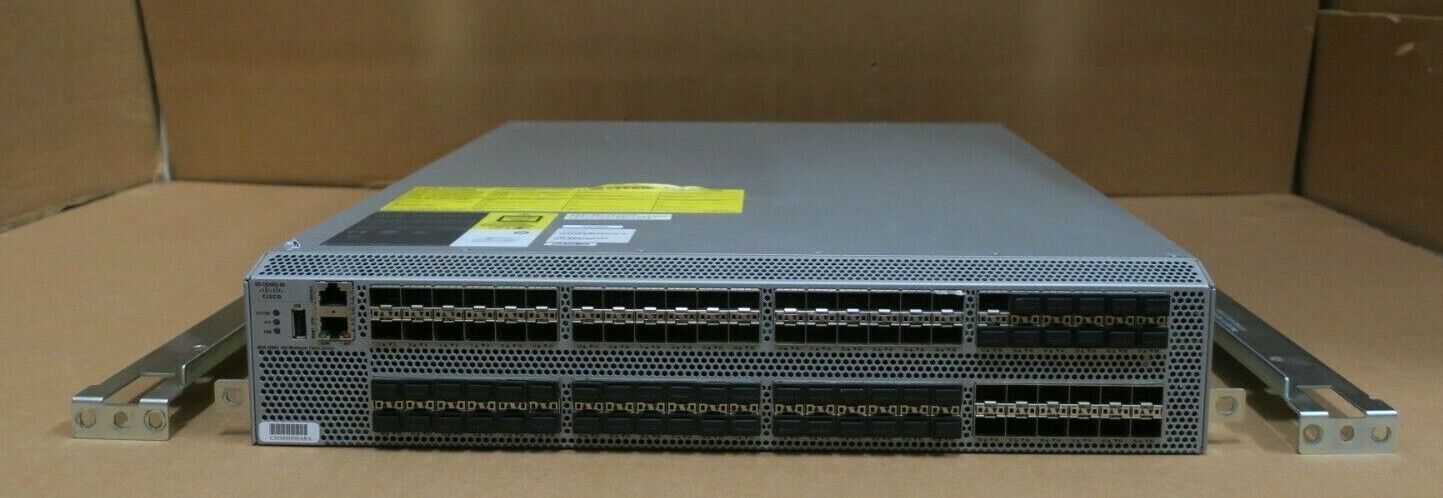 Cisco DS-C9396S-K9 MDS 9396S-K9 48-Port Active 16GbE Multilayer Fabric Switch  