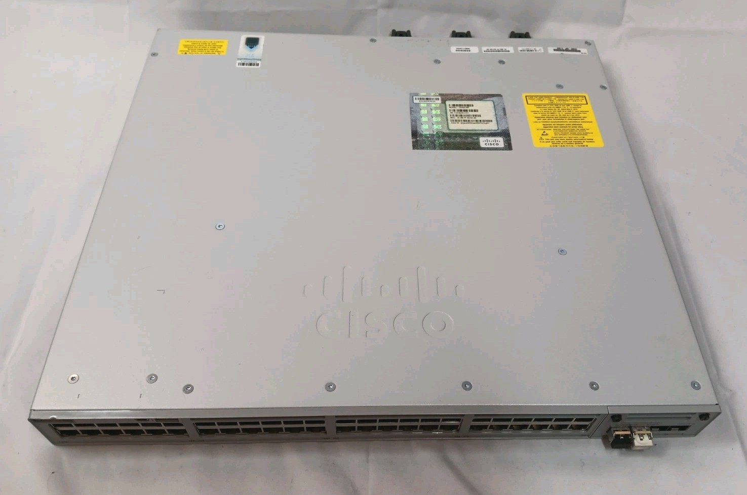 Cisco C9300-48P-A Catalyst 9300 48-port PoE+ Switch NEW *READ* Cisco C9300-48P-A Catalyst 9300 48-port PoE+ Switch NEW *READ*