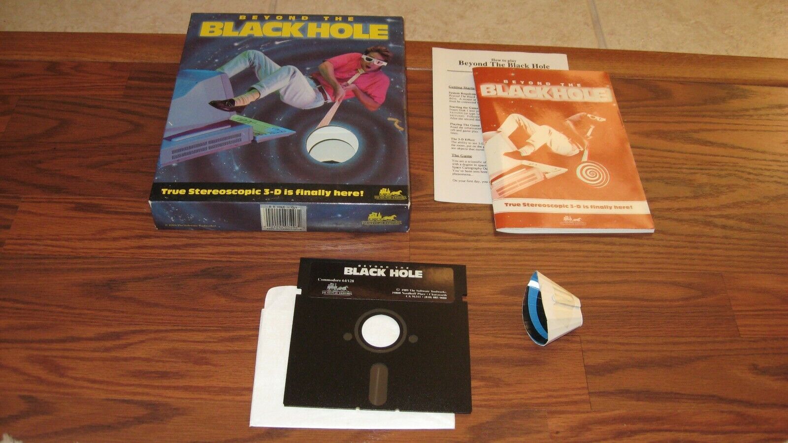Beyond the Black Hole Commodore 64 C64 Game with box and manual - Tested 