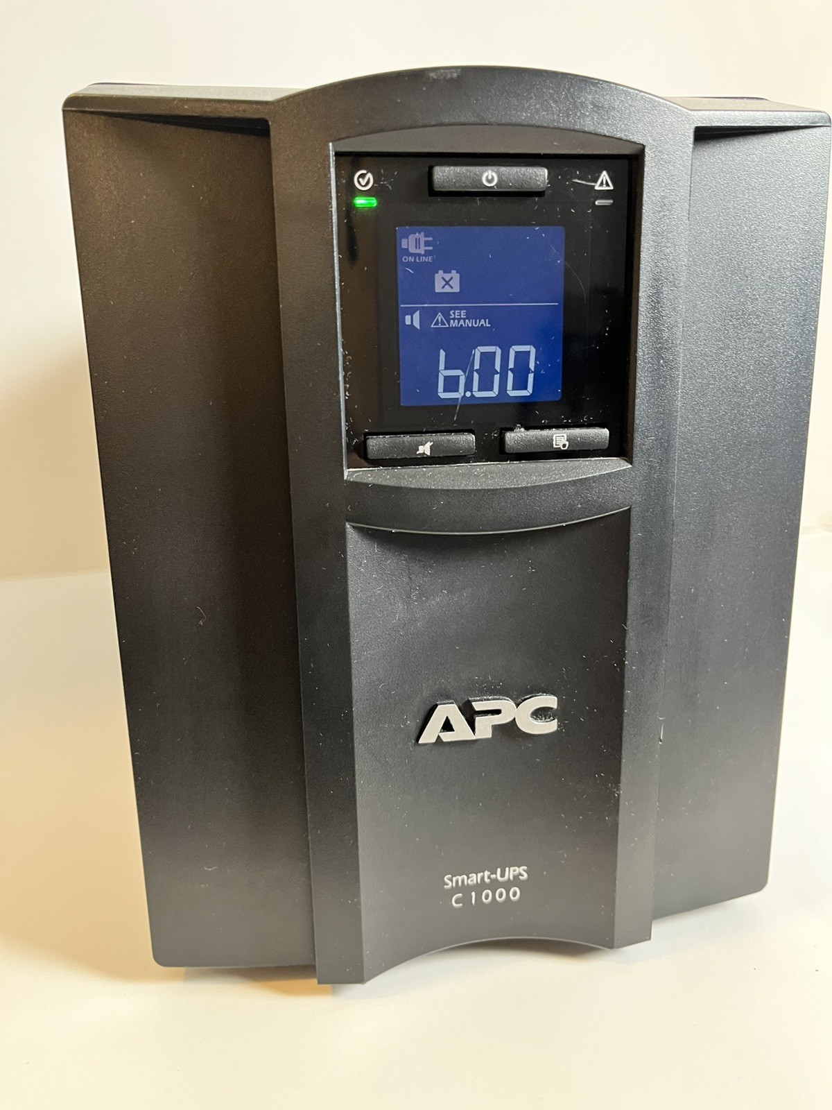 APC SMC1000c Smart UPS C 1000VA LCD 120V SmartConnect No Battery APC SMC1000c Smart UPS C 1000VA LCD 120V SmartConnect No Battery