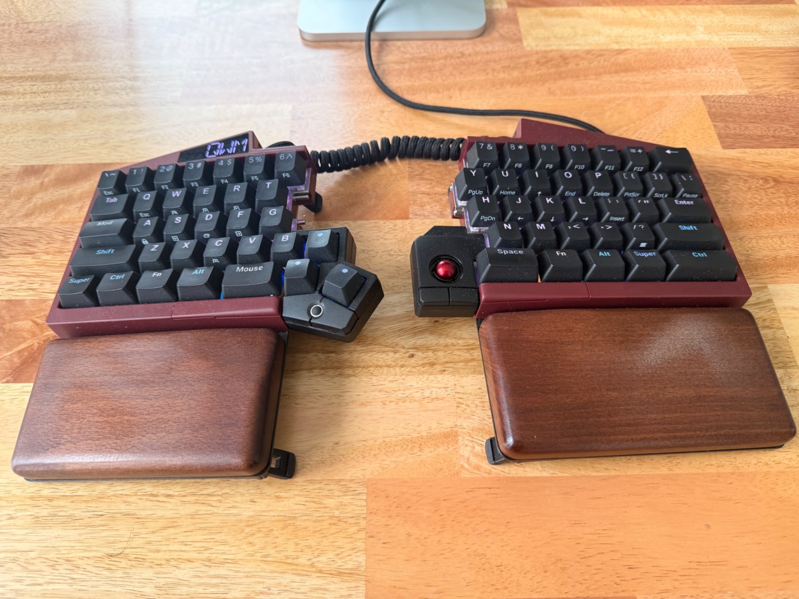 UHK 60 v2 Split Mechanical Keyboard + Trackball + Key Cluster + Wooden Palm Rest