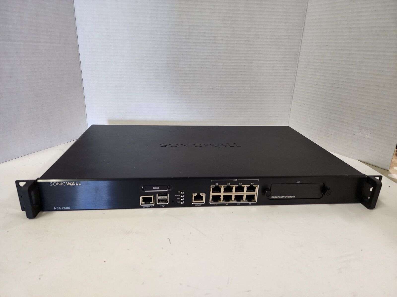 Dell SonicWall NSA 2600 8-Port Network Security Appliance w/ RACK EARS -TESTED