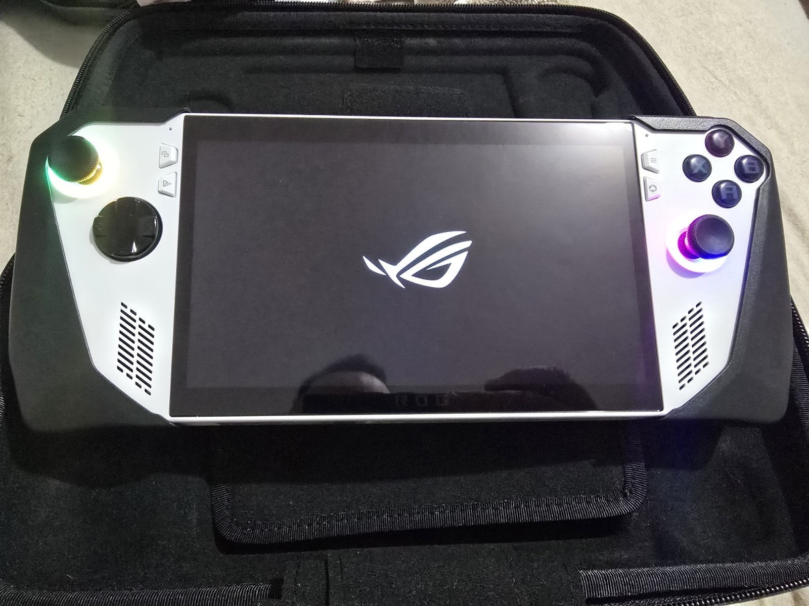 Asus Rog Ally Z1 Extreme 512gb Asus Rog Ally Z1 Extreme 512gb