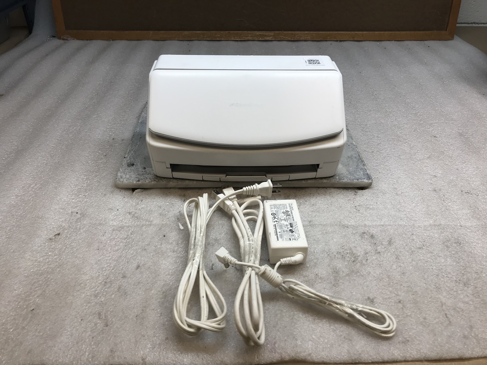 Fujitsu ScanSnap iX1500 Color Duplex Document Scanner Touch Screen White Tested Fujitsu ScanSnap iX1500 Color Duplex Document Scanner Touch Screen White Tested