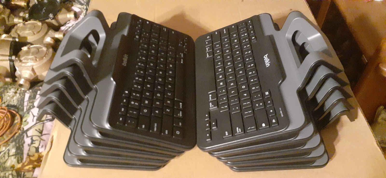 Lot Of 10 Belkin B2B130 Lightning Keyboards, Stands, Unused, Never In Service Lot Of 10 Belkin B2B130 Lightning Keyboards, Stands, Unused, Never In Service