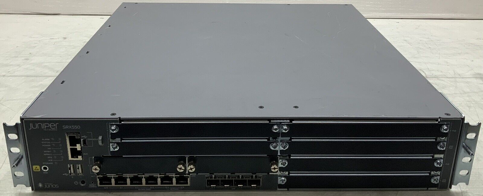Juniper SRX550 Services Gateway Firewall SRX550-645AP
