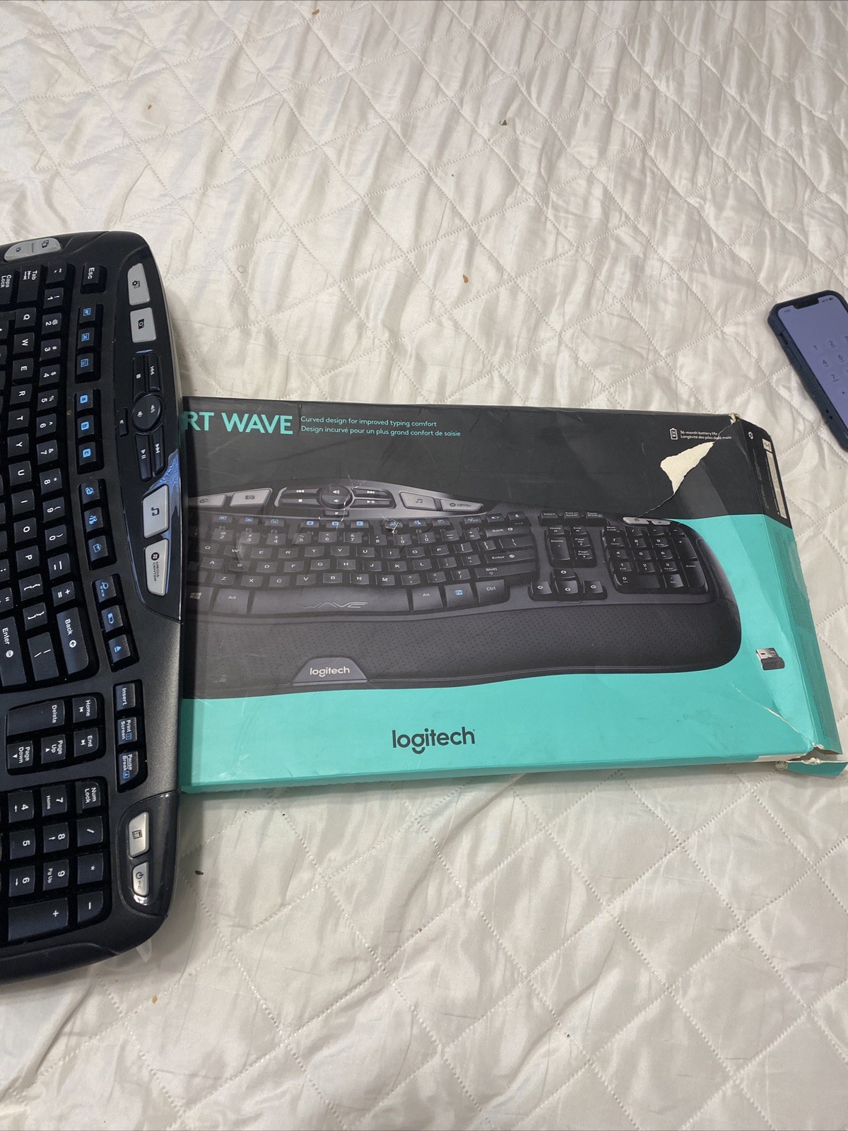 Logitech K350 Comfort Wave Wireless Keyboard Black Logitech K350 Comfort Wave Wireless Keyboard Black