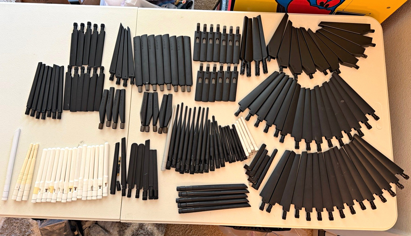 Mixed Lot Wi-Fi Router Antennas Assortment Linksys TP-LINK ASUS 154 total