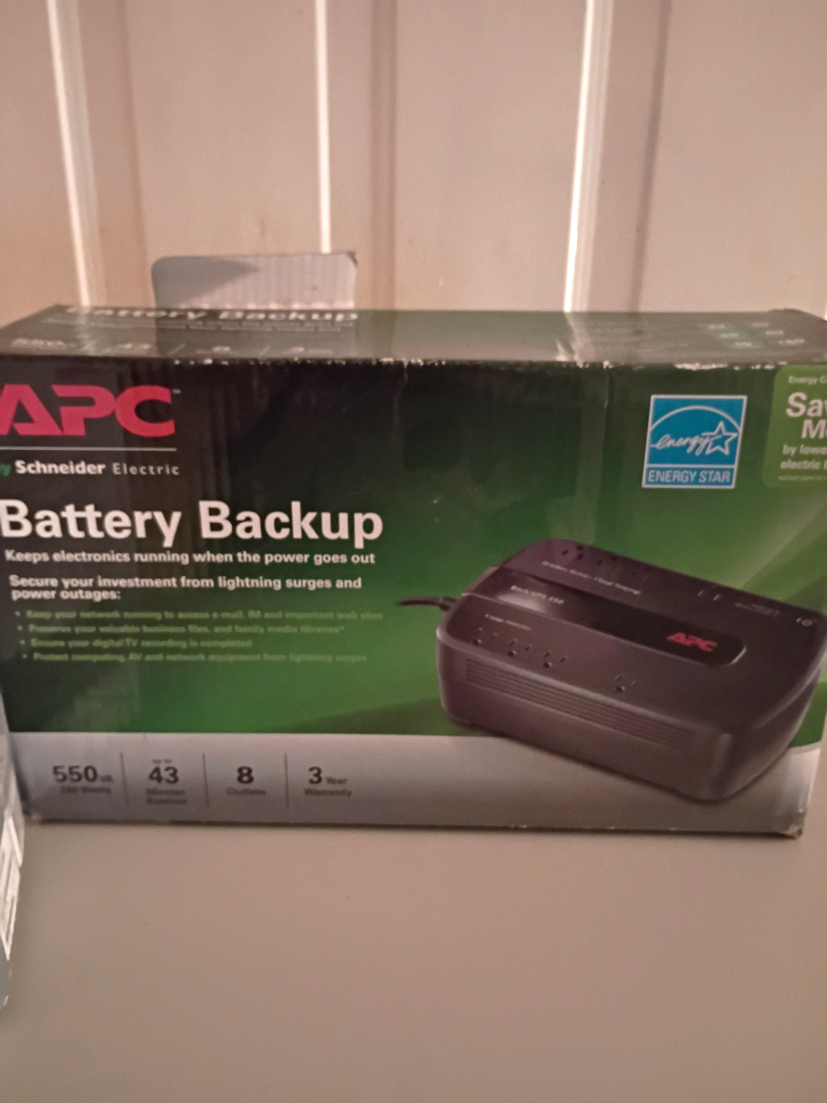 APC Back-UPS ES 750 750VA 450W 8-Outlet Surge Protection UPS 120V Black APC Back-UPS ES 750 750VA 450W 8-Outlet Surge Protection UPS 120V Black