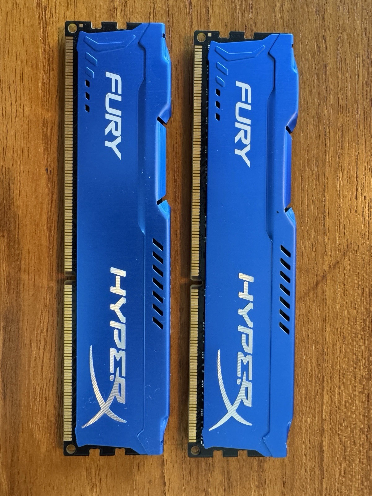 HX316C10FK2/16 Kingston HyperX FURY Blue Series 16GB Kit (2x8GB) PC3-12800 Dimm HX316C10FK2/16 Kingston HyperX FURY Blue Series 16GB Kit (2x8GB) PC3-12800 Dimm