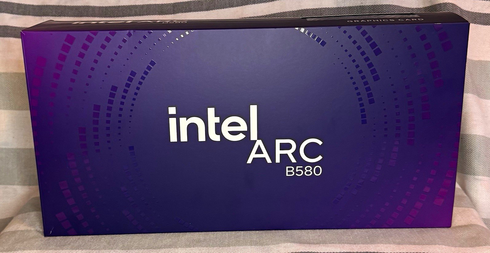 TESTED MINT Intel Arc B580 Limited Edition GPU Ray Tracing HDMI PCIe x16 8-Pin