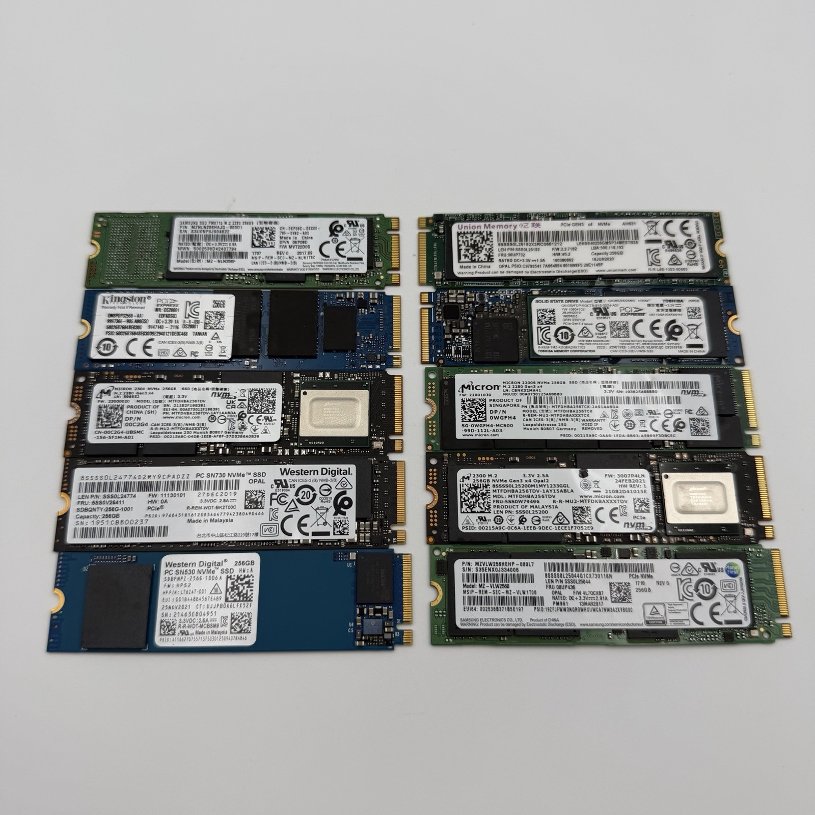 Lot of (10) Mixed Brand 256GB NVMe 2280 Form Factor Solid State Hard Drives Lot of (10) Mixed Brand 256GB NVMe 2280 Form Factor Solid State Hard Drives