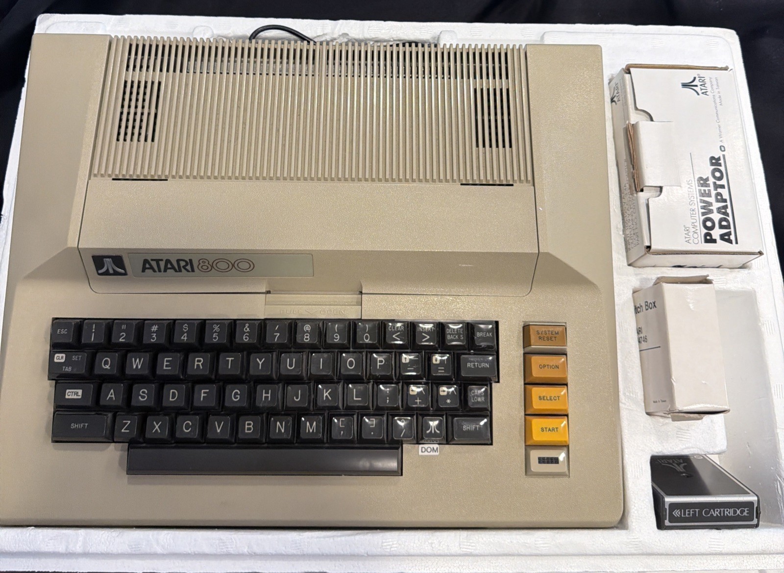 Atari 800 Home Computer 48K RAM In Original Box w/ Styro RF Switch Extra Games Atari 800 Home Computer 48K RAM In Original Box w/ Styro RF Switch Extra Games