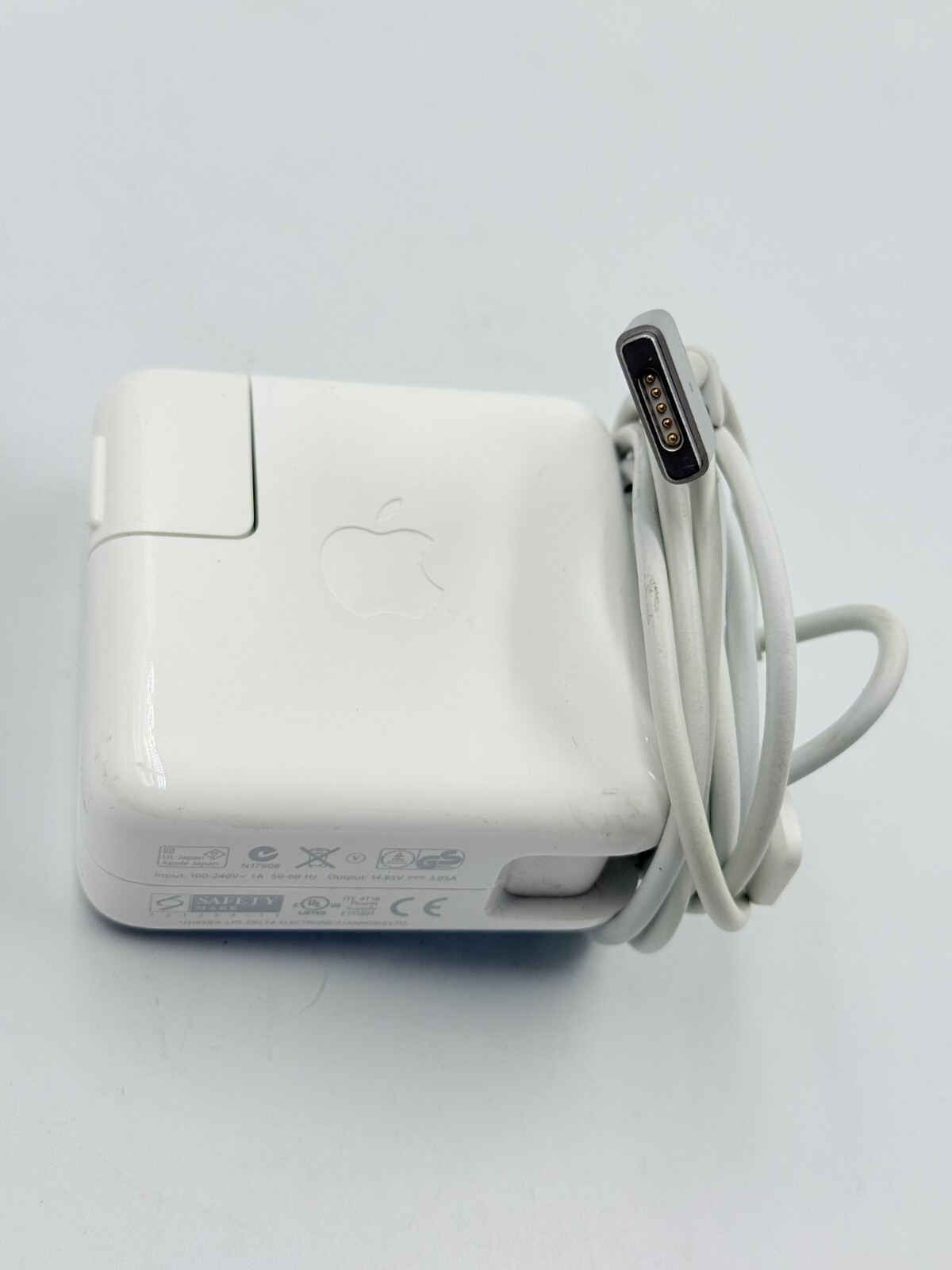 MacBook Air Charger, AC 45W Magnetic T-Tip Power Adapter Small MacBook Air Charger, AC 45W Magnetic T-Tip Power Adapter Small
