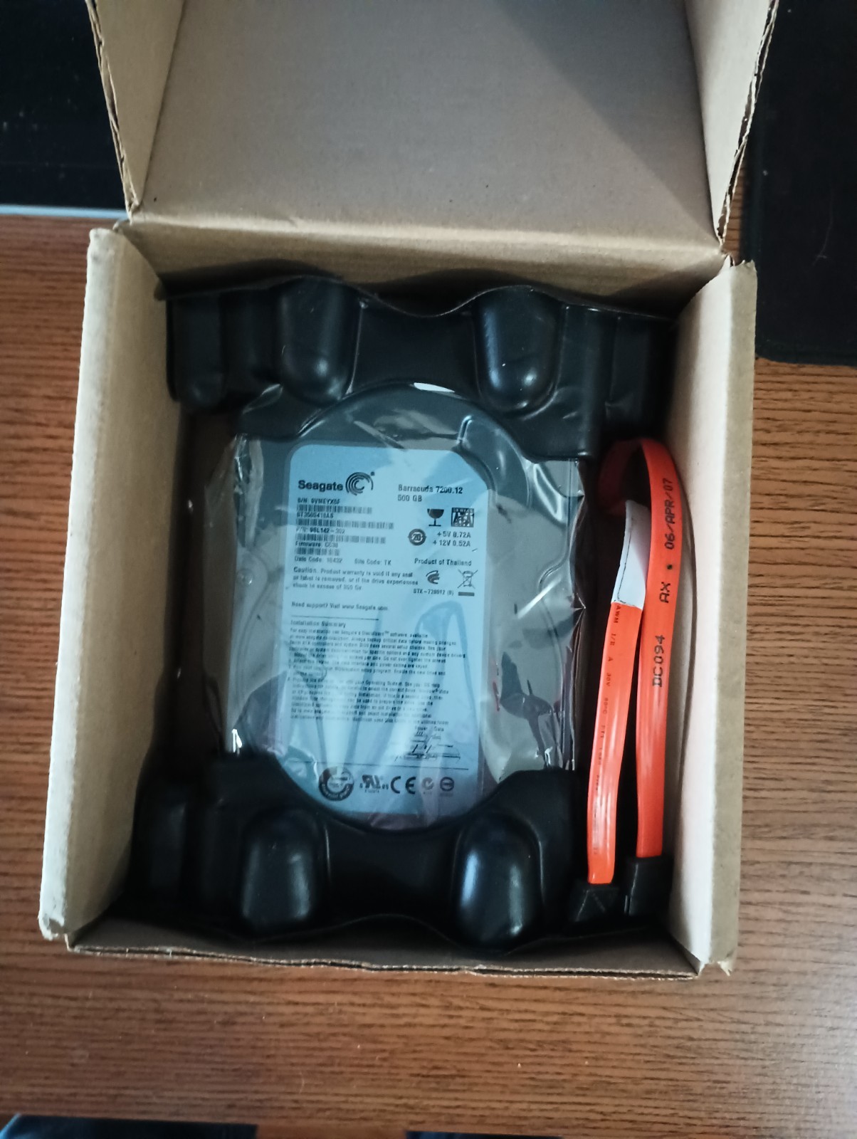 Seagate Barracuda 7200 500 GB, Internal, 7200 RPM, 3.5 Hard Drive New Open Box Seagate Barracuda 7200 500 GB, Internal, 7200 RPM, 3.5 Hard Drive New Open Box