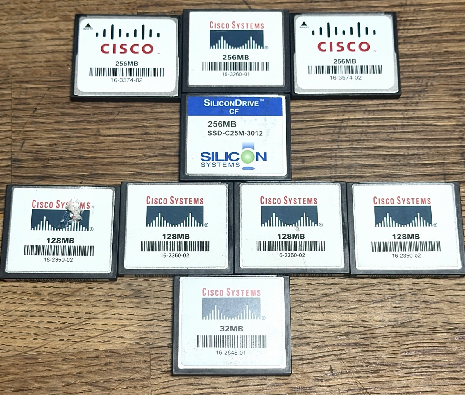 LOT OF 9 CISCO 256mb, 128mb, & 32mb Compact Flash Memory Cards LOT OF 9 CISCO 256mb, 128mb, & 32mb Compact Flash Memory Cards