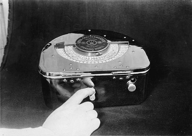 The Kryha machine was a device for encryption and decryption 1920s OLD PHOTO