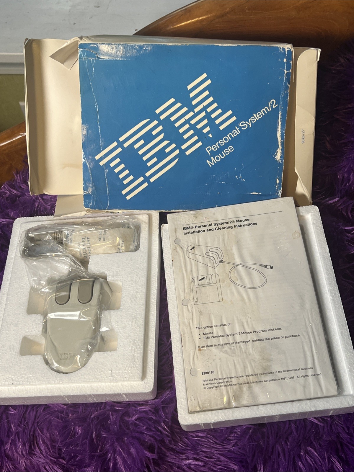 Vintage IBM Personal System 2 MOUSE OPEN BOX UNTESTED FOR PARTS As Is Vintage IBM Personal System 2 MOUSE OPEN BOX UNTESTED FOR PARTS As Is