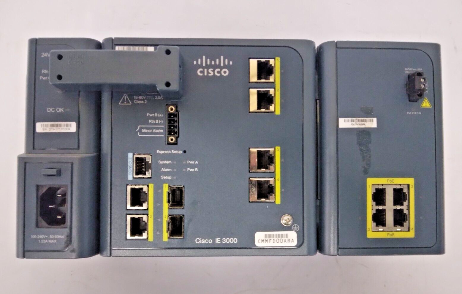 Cisco Industrial Ethernet 3000 Series Switch IE-3000-4TC with AC and PoE Modules