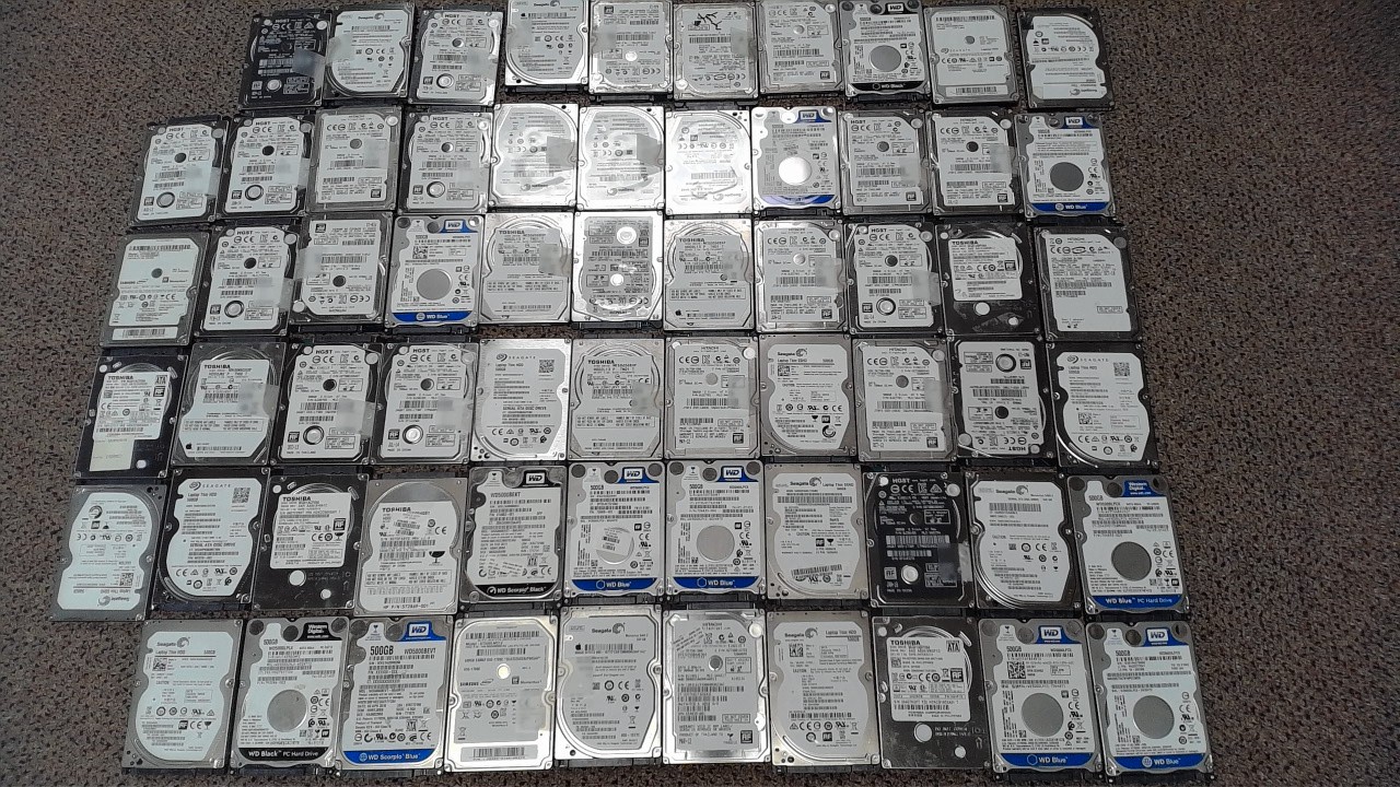 Lot of 64 500GB 2.5 Lot of 64 500GB 2.5