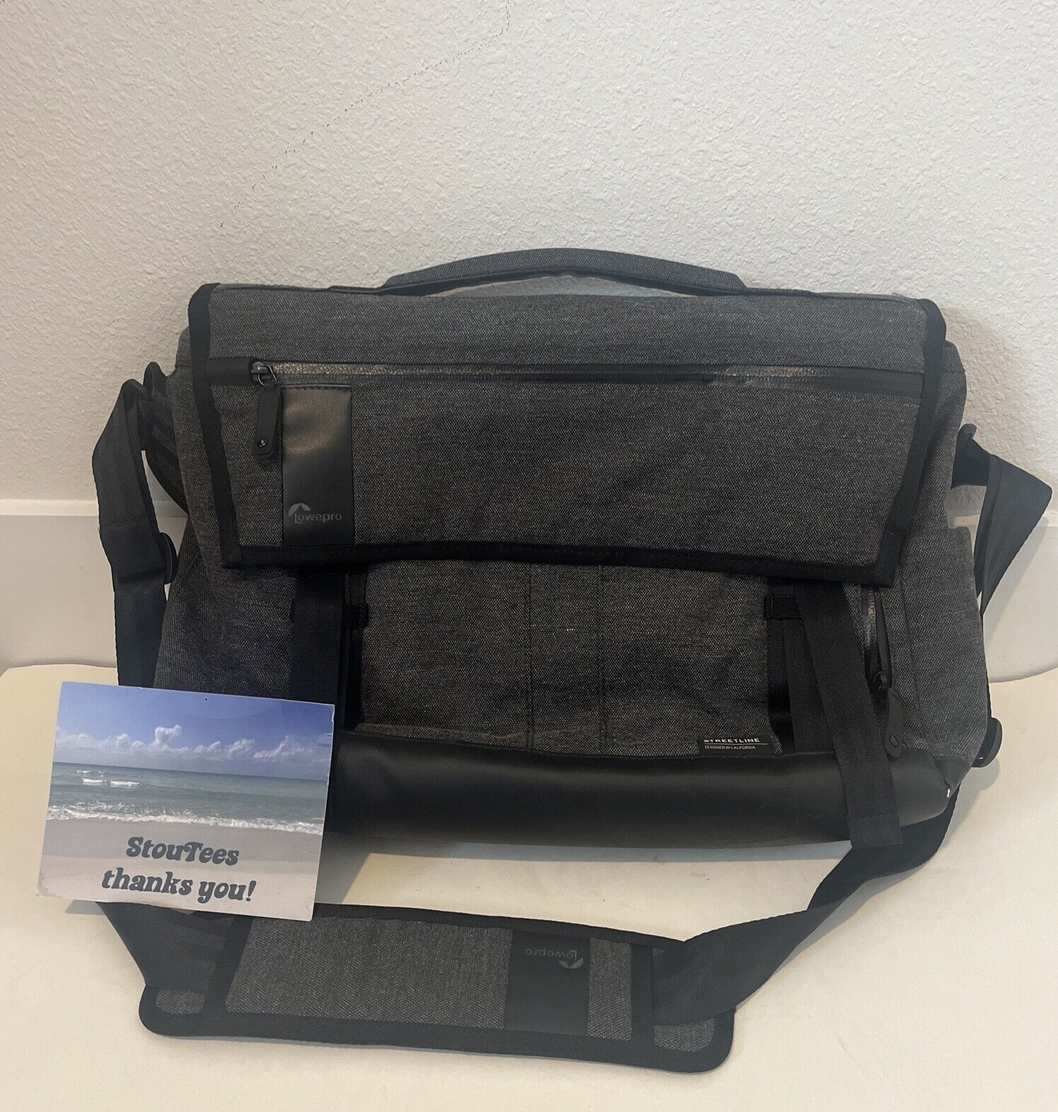 LowePro Streetline SH180 Shoulder Messenger Camera Laptop Equipment Travel Bag