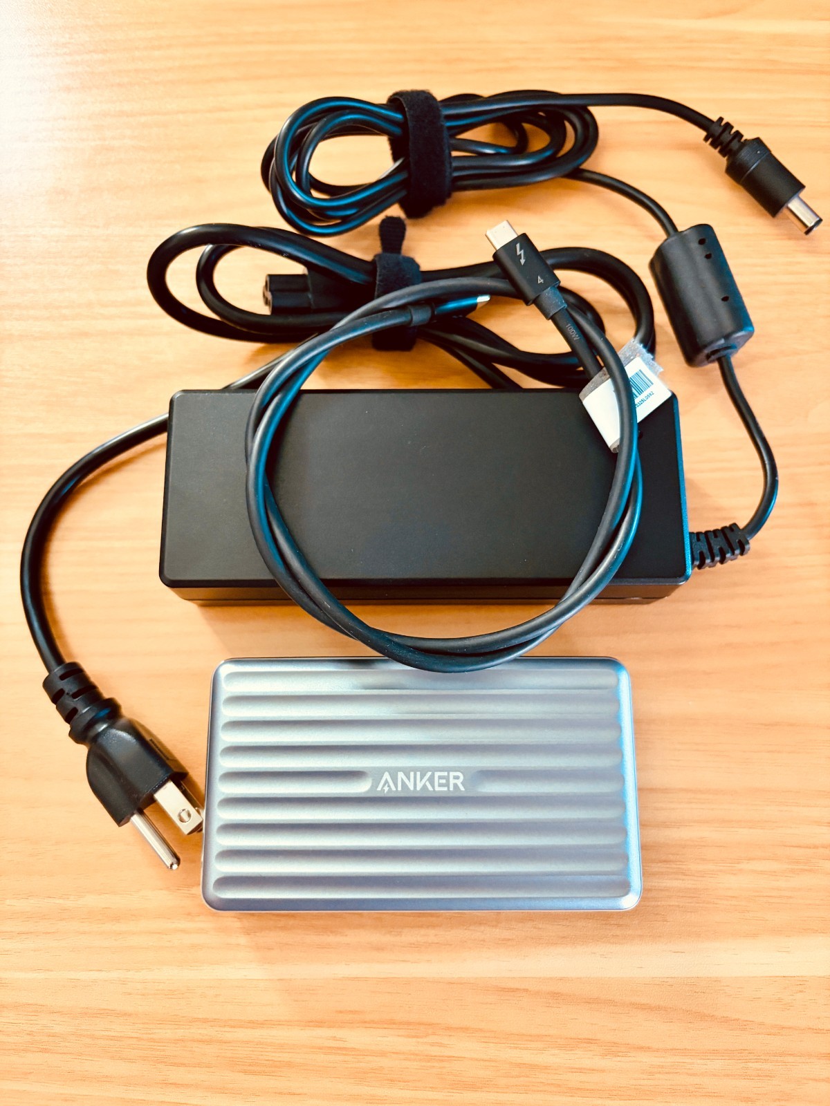 Anker PowerExpand 5-in-1 Thunderbolt 4 3x TB4 USB-C 1x USB-A 85W PD Mini Dock