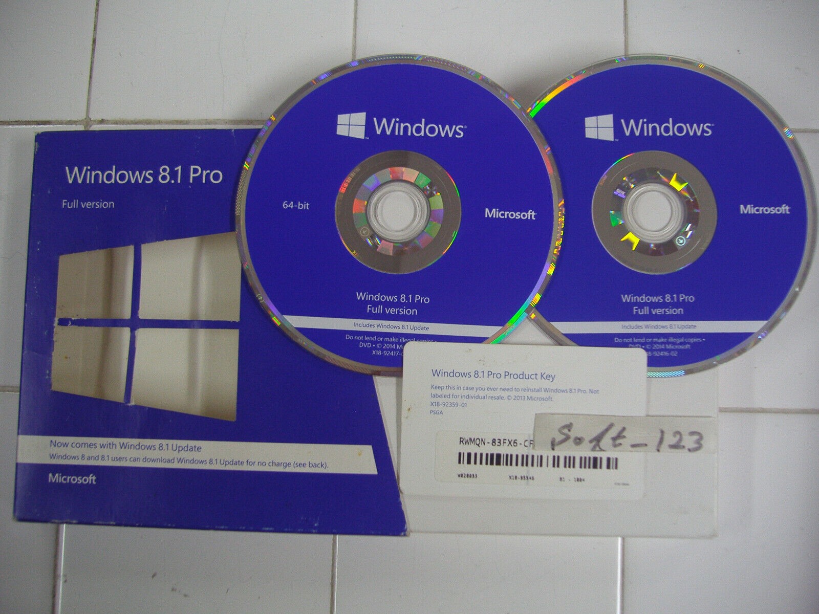 Microsoft Windows 8.1 Pro Full English Version 32 & 64Bit DVD MS =BRAND NEW BOX= Microsoft Windows 8.1 Pro Full English Version 32 & 64Bit DVD MS =BRAND NEW BOX=