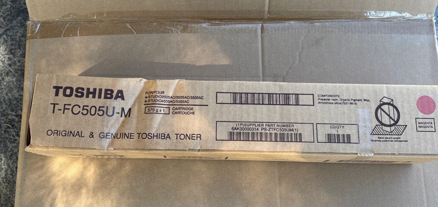 Genuine Toshiba T-FC505U-M Magenta Toner Cartridge Genuine Toshiba T-FC505U-M Magenta Toner Cartridge