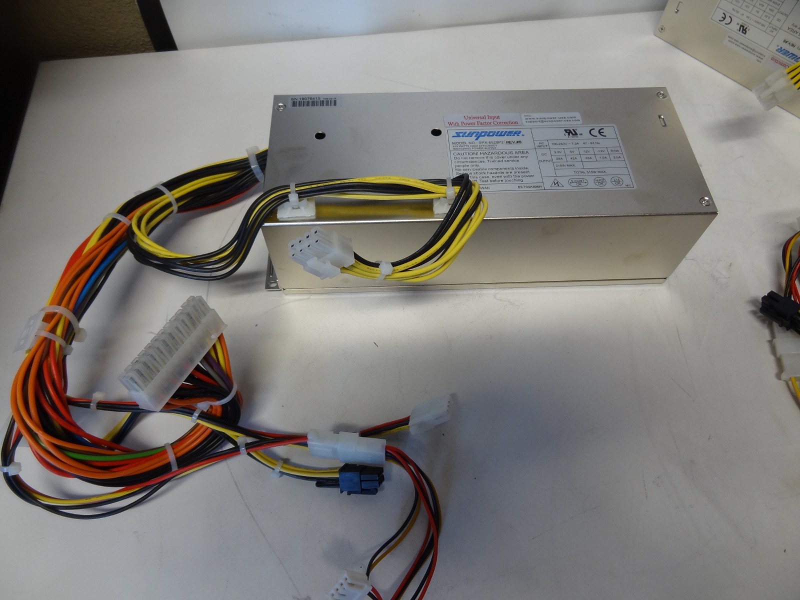 Sunpower SPX-6520P2 515W Power Supply #L236