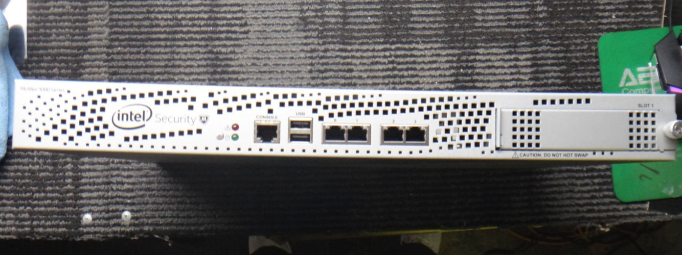 Network Security Firewall McAfee StoneSoft Series 1000 Model 1065-C1