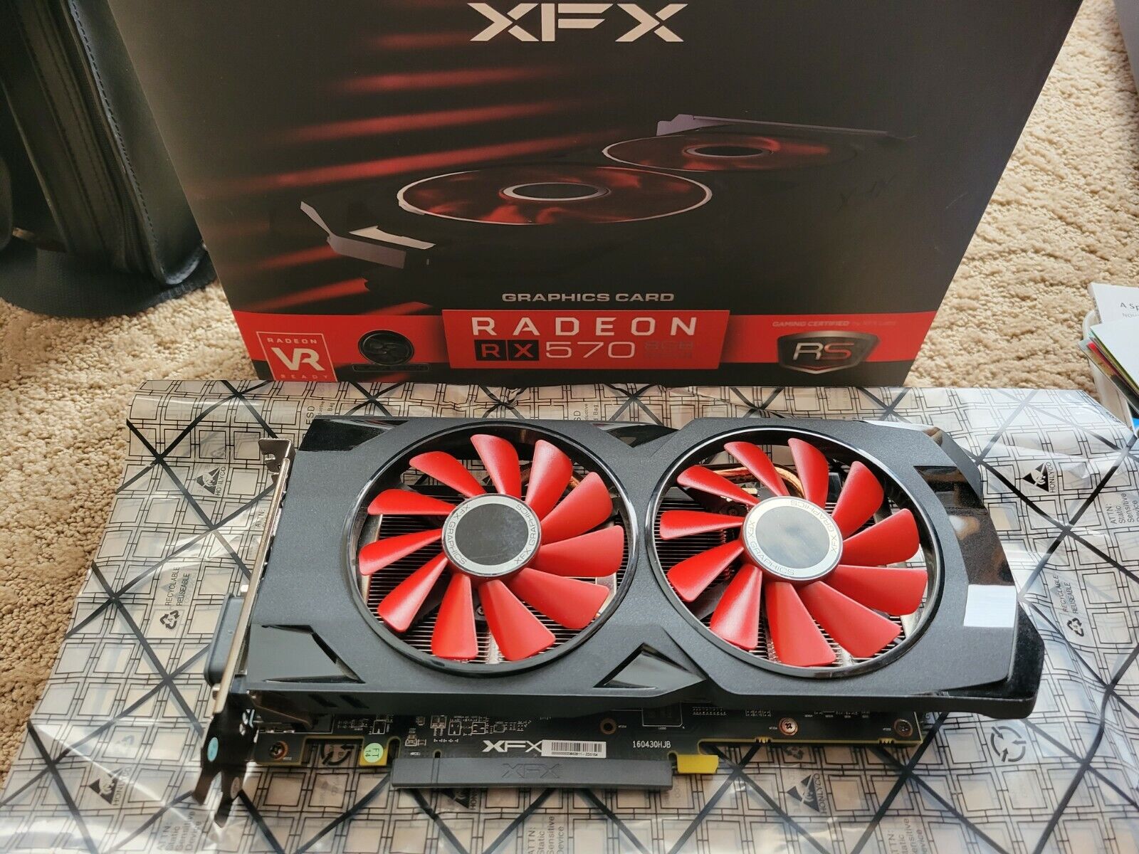 XFX AMD Radeon RX 570 8 GB GDDR5 Black Edition Graphics Card - 