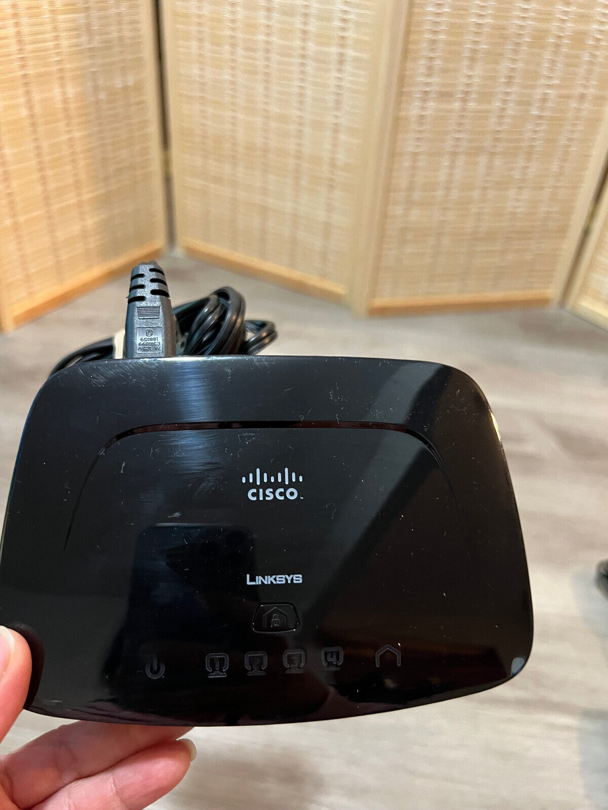 Cisco Linksys PLS300 Bundled With Power Cord Cable