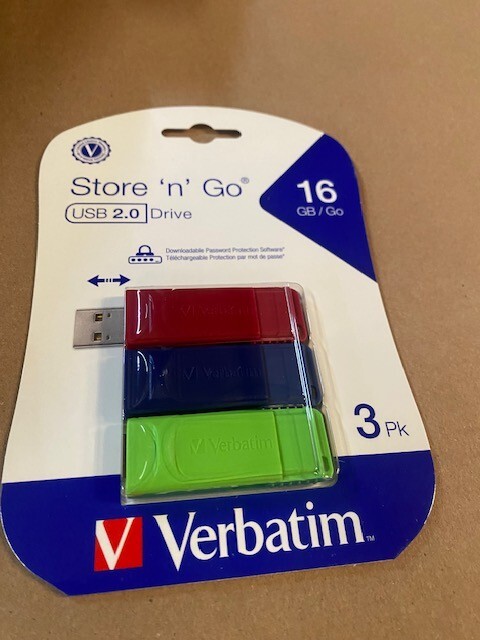 Verbatim 99122 Store N Go USB Flash Drive 16GB 3-Pack - Red Green Blue (NEW) Verbatim 99122 Store N Go USB Flash Drive 16GB 3-Pack - Red Green Blue (NEW)