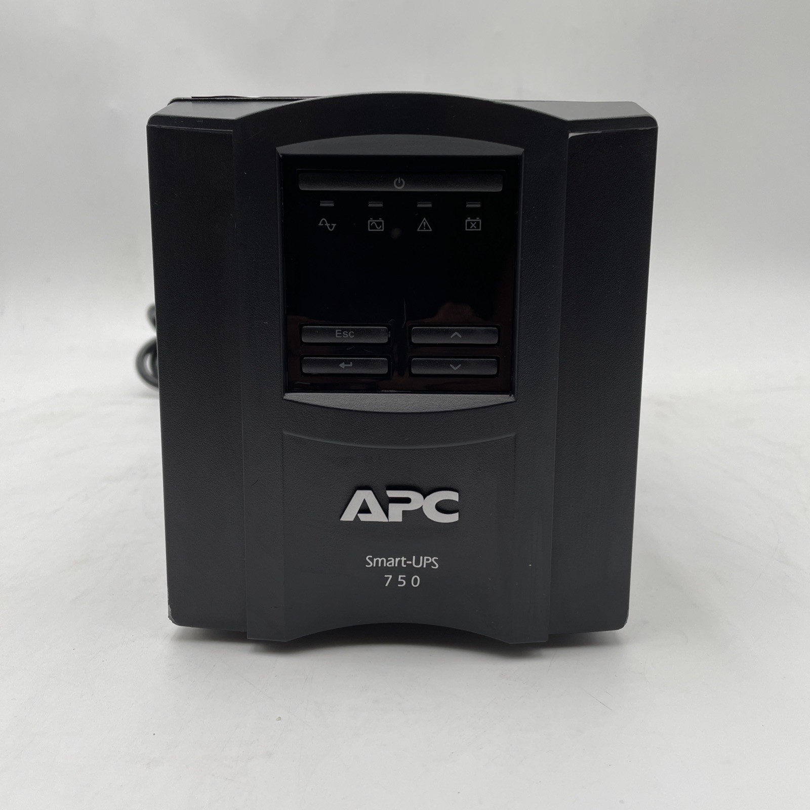 APC Smart-UPS 750 UPS SMT750 Tower UPS - 120V 500W 750VA - NO BATTERIES