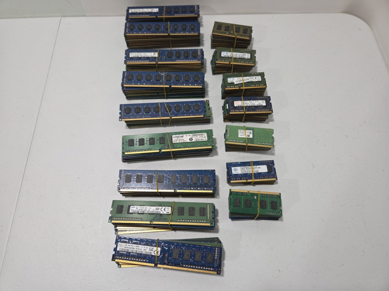 Lot Of 158 Rams Computer Memory DDR2 & DDR3 1GB 2GB 4GB UNTESTED