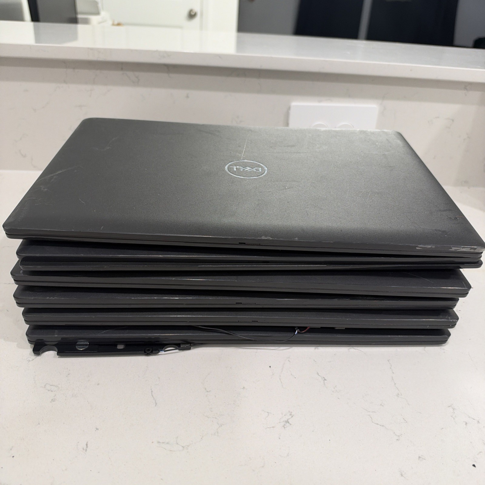 Lot of 6 Dell Latitude 3520 i5-11TH / i7 11TH for parts Lot of 6 Dell Latitude 3520 i5-11TH / i7 11TH for parts