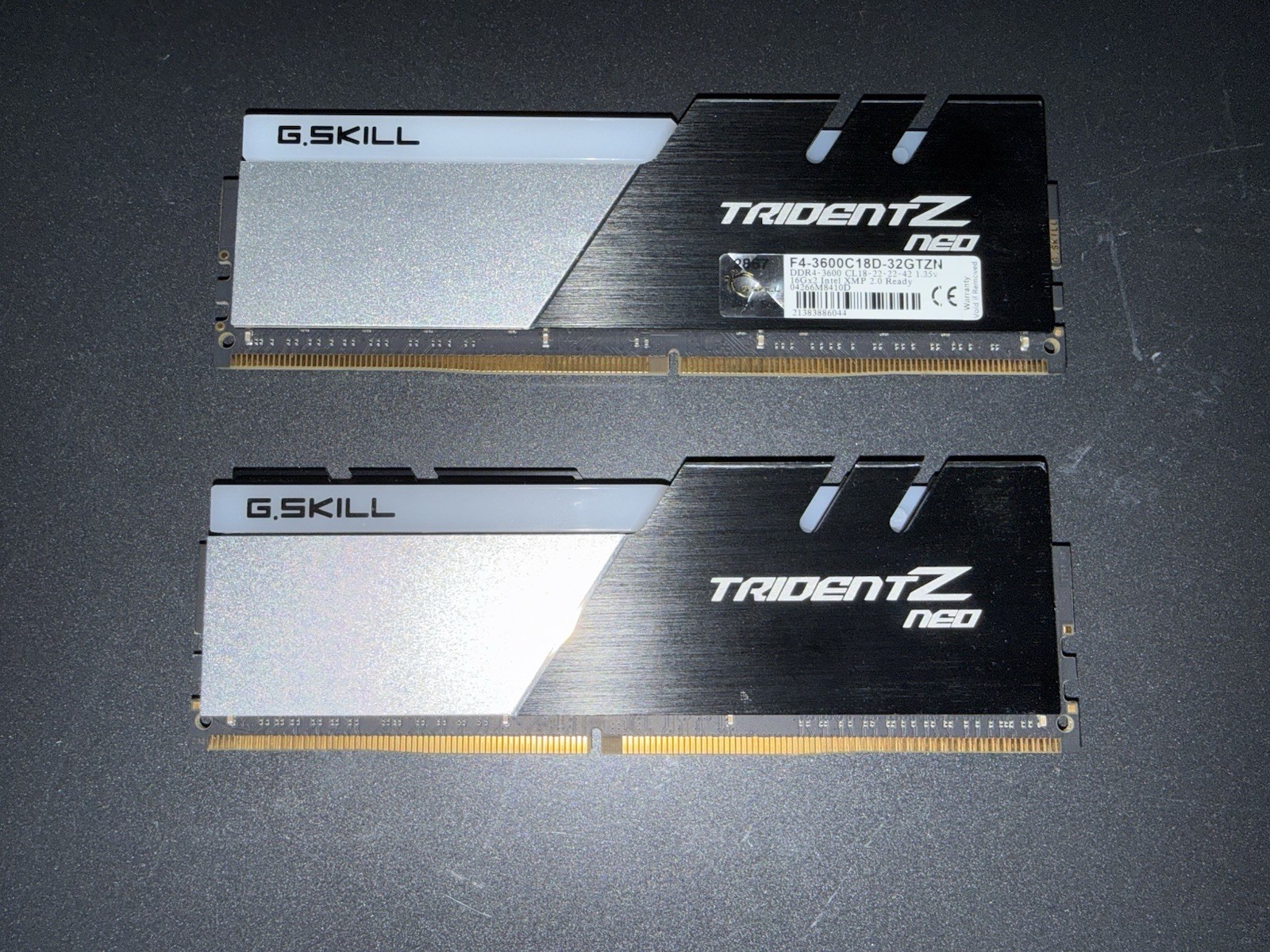 G.SKILL Trident Z Neo 64GB (4x16GB) DDR4 3600 CL18 RGB RAM 2x F4-3600C18D-32GTZN