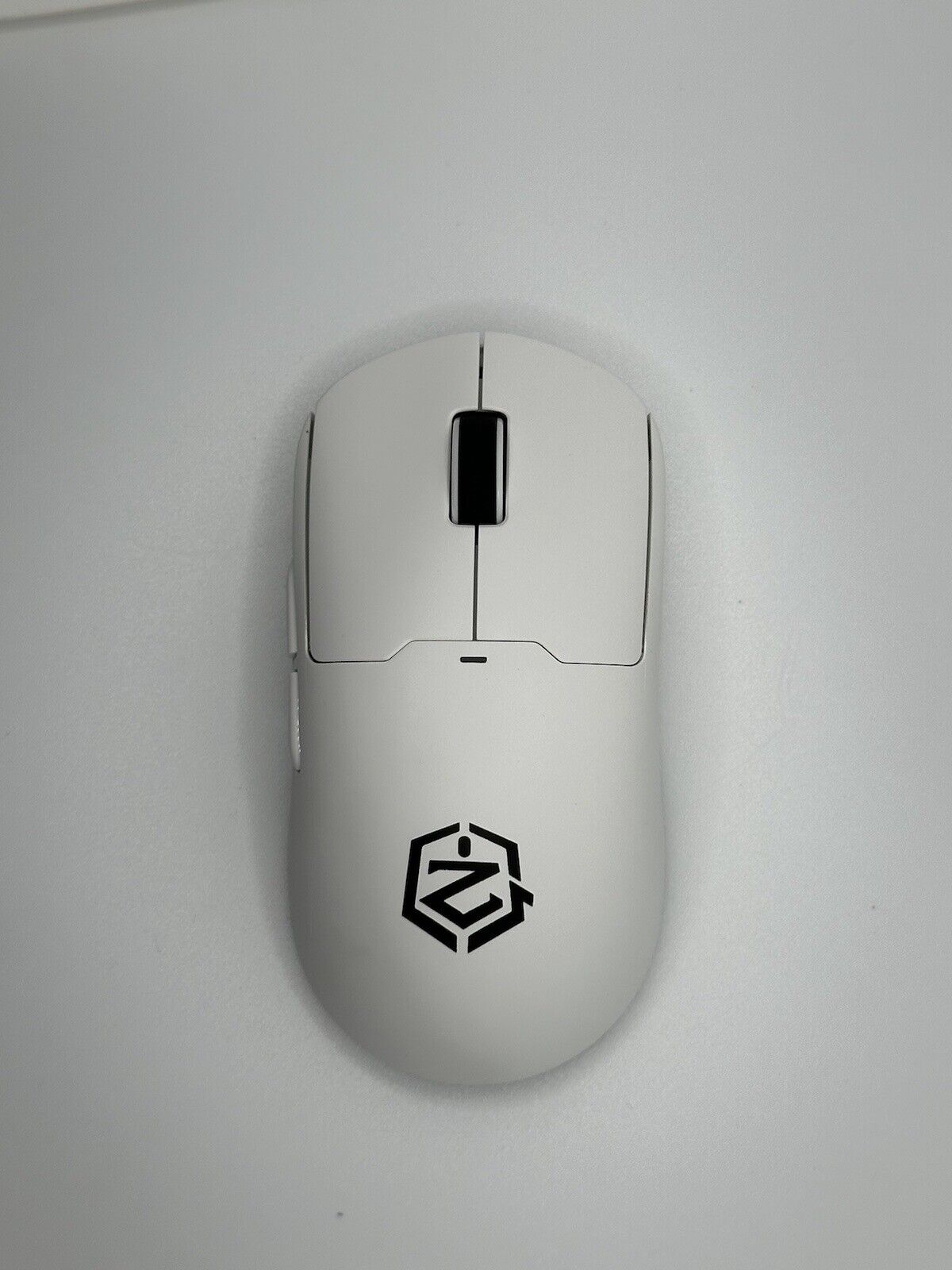 White Quickzotic QZ:1 4k Gaming Mouse 26k Dpi Professional Quality Gaming Mouse