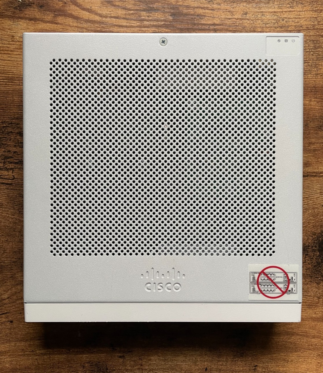 Cisco FPR-1010 V01 Firepower 1010 Firewall 8-Port GbE 2x PoE+ Lightly Used Cisco FPR-1010 V01 Firepower 1010 Firewall 8-Port GbE 2x PoE+ Lightly Used