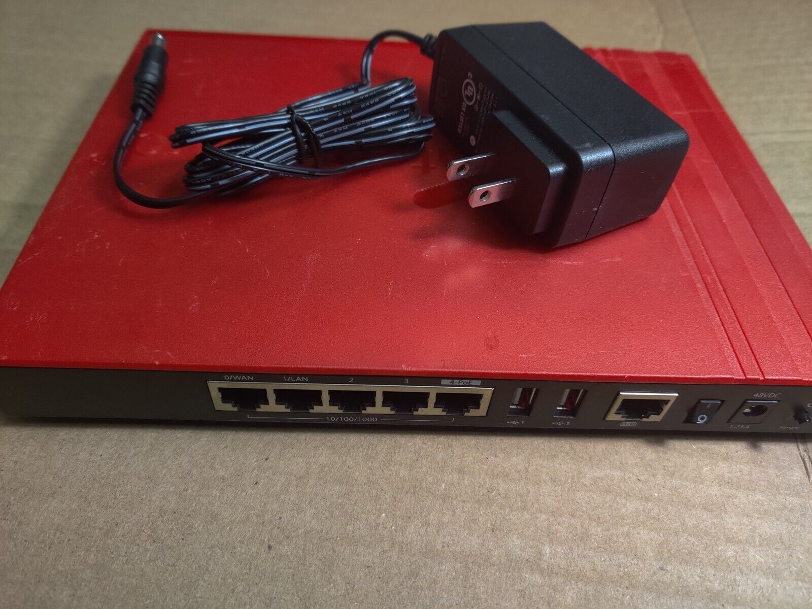WatchGuard BS3AE5W Firebox T30-W Network Security Firewall w/ Power Adapter