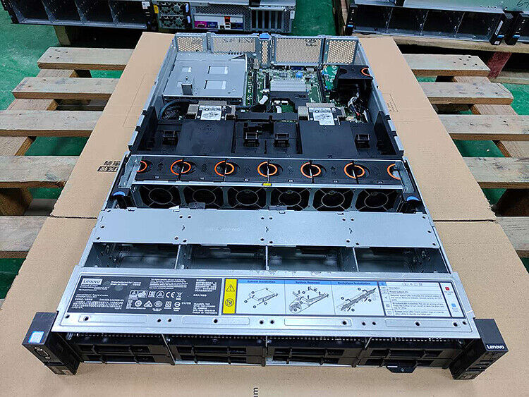 Lenovo HR650X 2U Server 12*3.5\