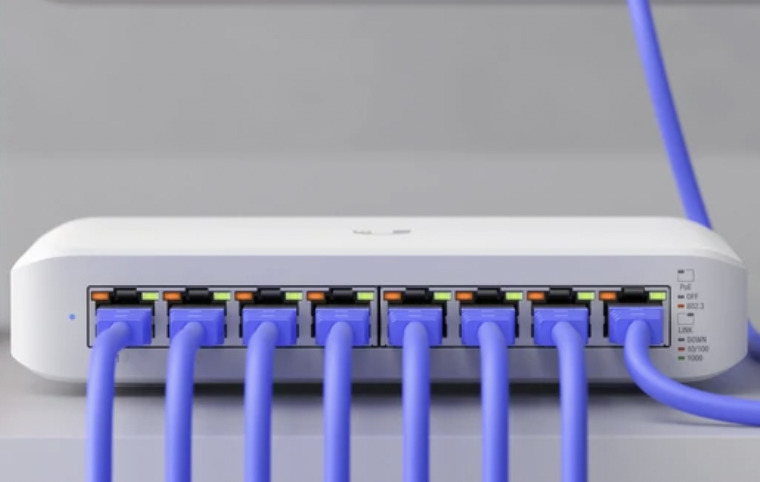 Ubiquiti UniFi Switch Lite 8 PoE 60W USW-Lite-8-PoE Gigabit Ethernet Switch NEW