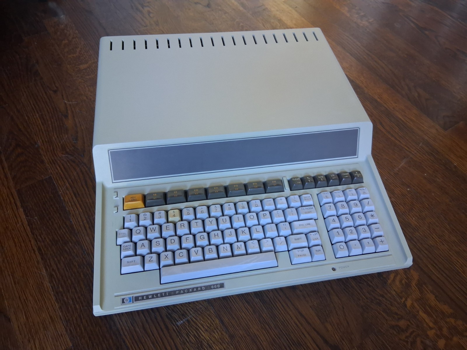 Hewlett-Packard HP86B Computer, Fully Tested. Works Perfect.