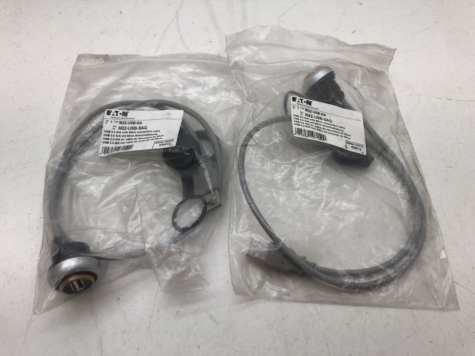(QTY.2) EATON M22-USB-SAQ 60CM USB CONNECTION CABLE (QTY.2) EATON M22-USB-SAQ 60CM USB CONNECTION CABLE
